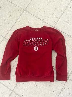 Mens Champion Graphic Sweatshirt HOoiser Basketball size s Collegiate